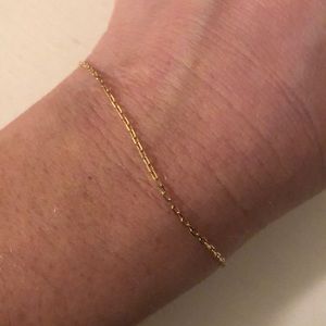 Solid 10k gold paper clip bracelet!